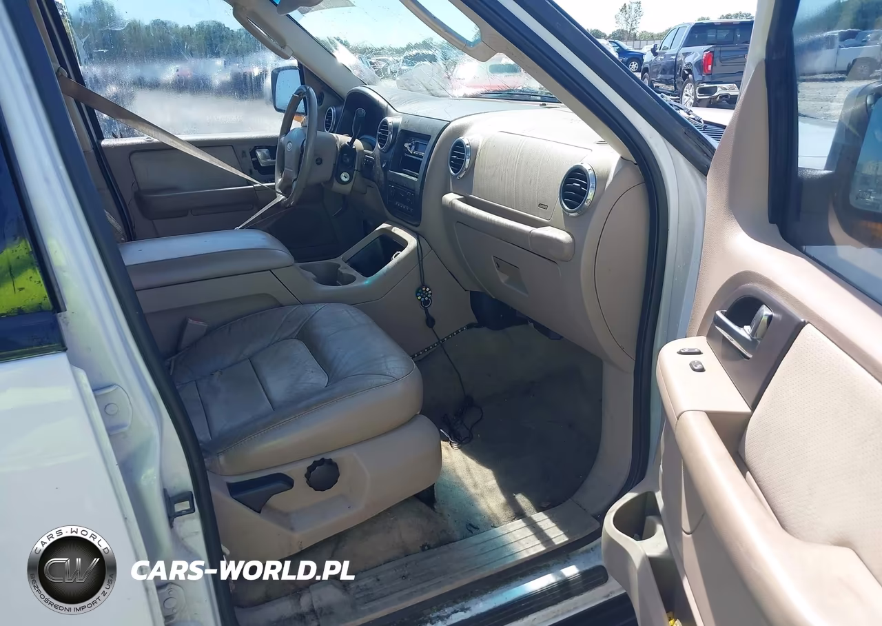 2003 Ford Expedition Eddie Bauer VIN:1FMEU17W83LA41047 - 5