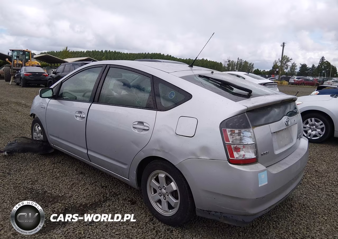 2007 Toyota Prius VIN:JTDKB20U677557031 - 3