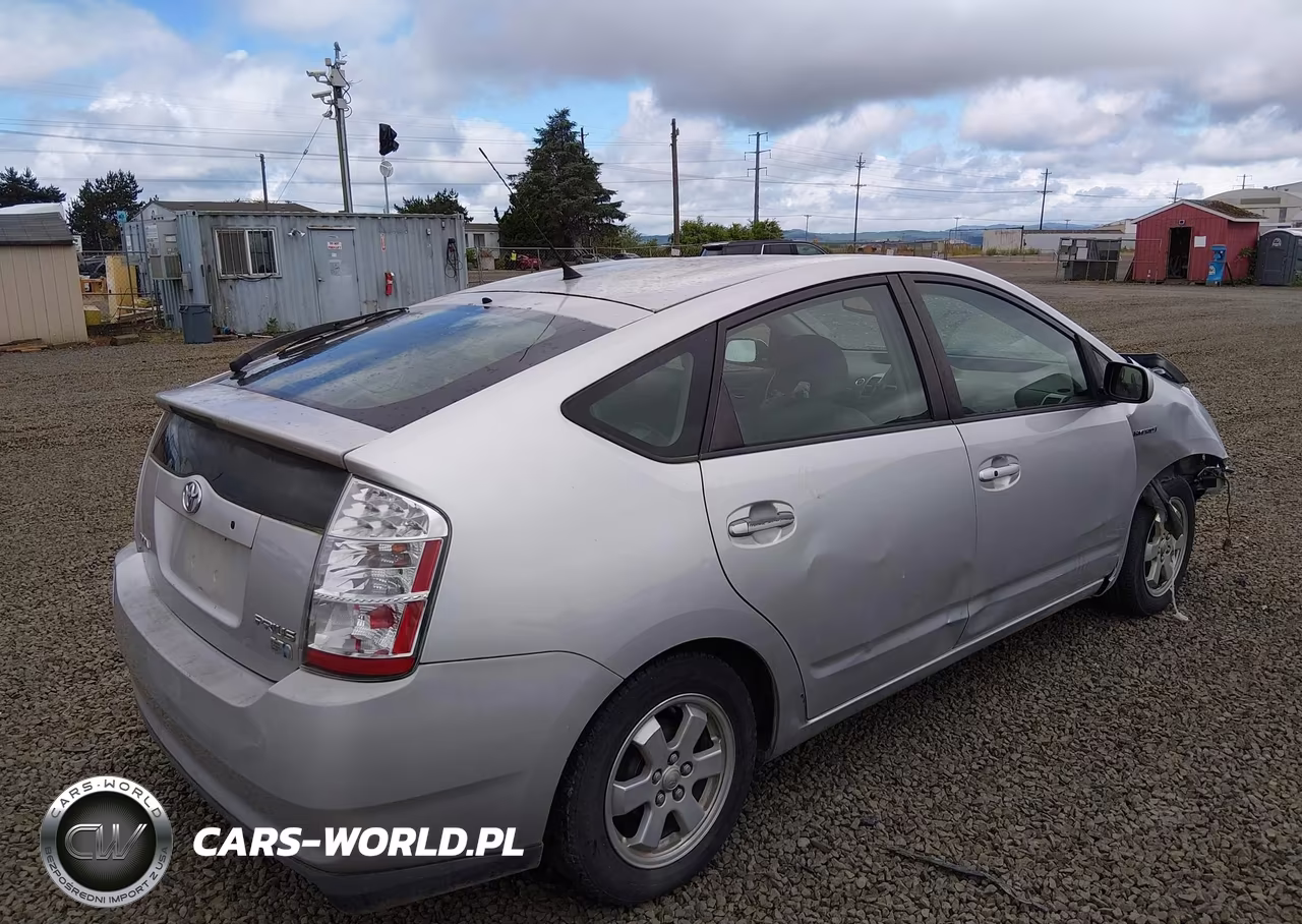 2007 Toyota Prius VIN:JTDKB20U677557031 - 4