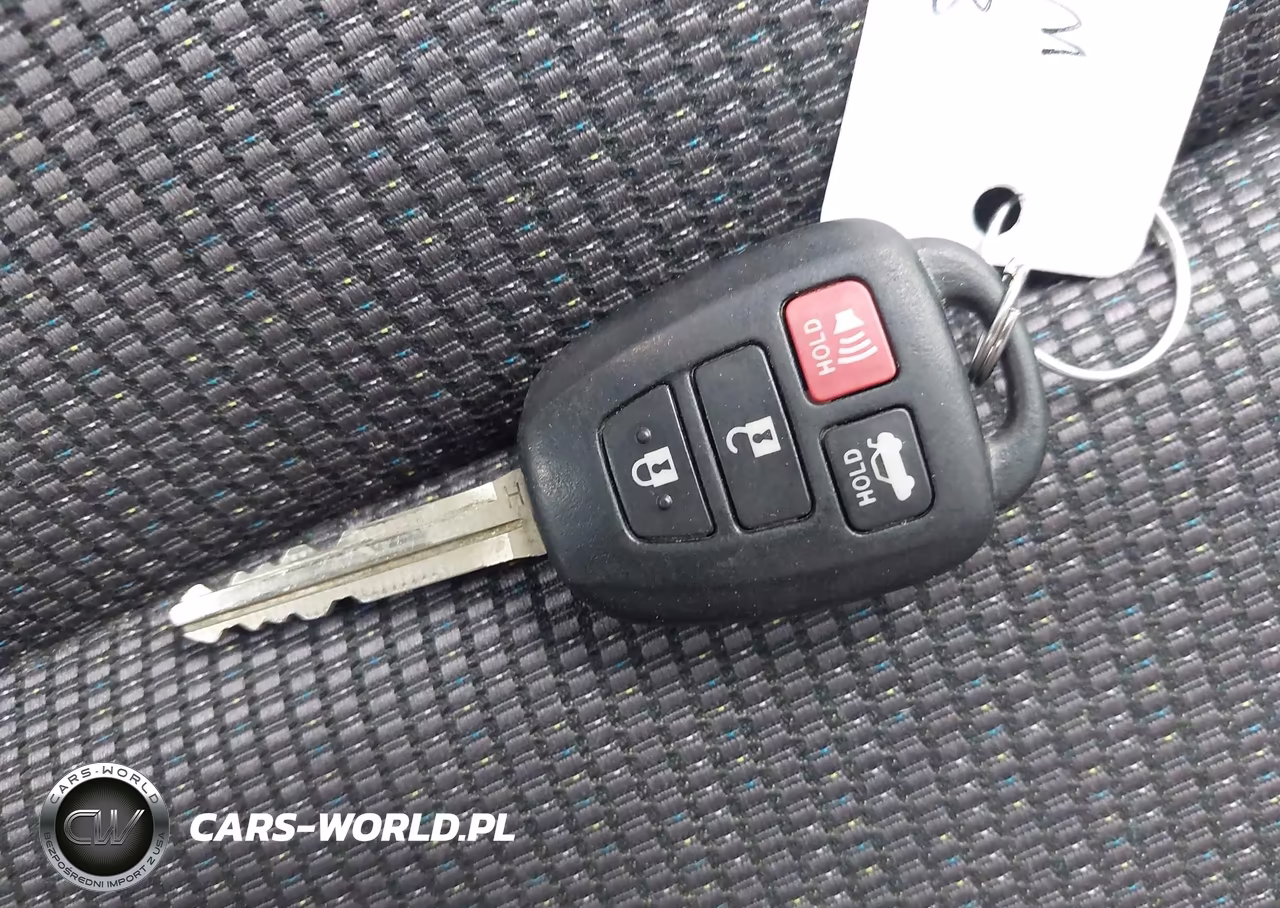 2016 Toyota Corolla S Plus VIN:5YFBURHEXGP555149 - 11