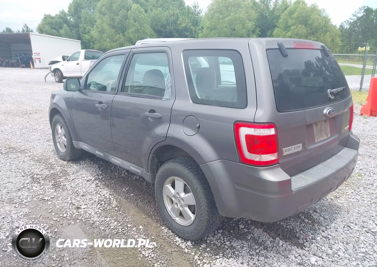 2009 Ford Escape Xls VIN:1FMCU92759KD10111 - 3