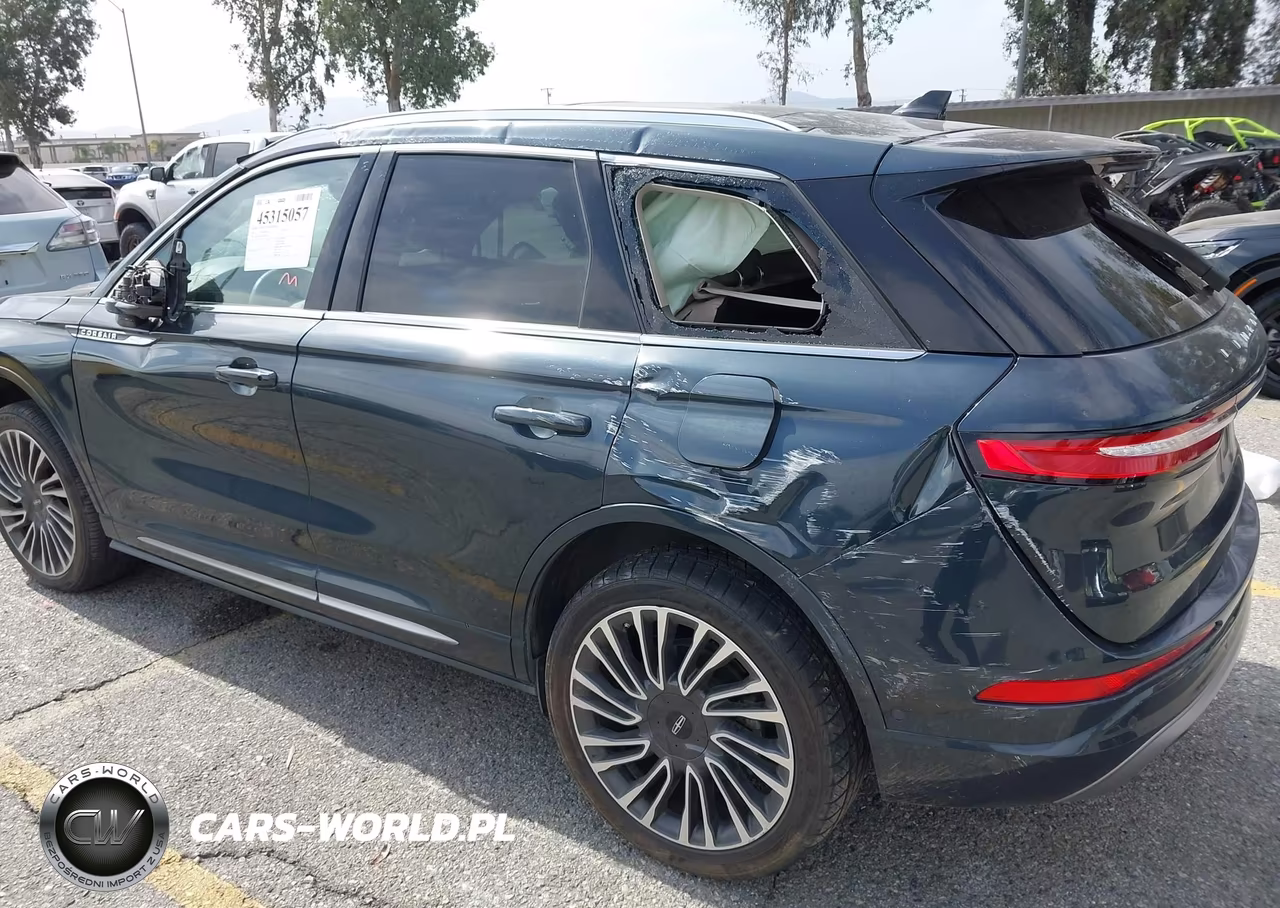 2020 Lincoln Corsair Reserve VIN:5LMCJ2DH2LUL17497 - 13