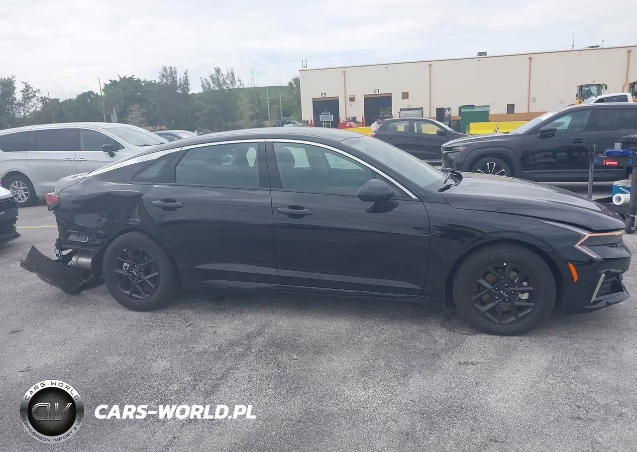 2026 Kia K5 Lxs Fwd VIN:KNAG24J7XT5458368 - 13