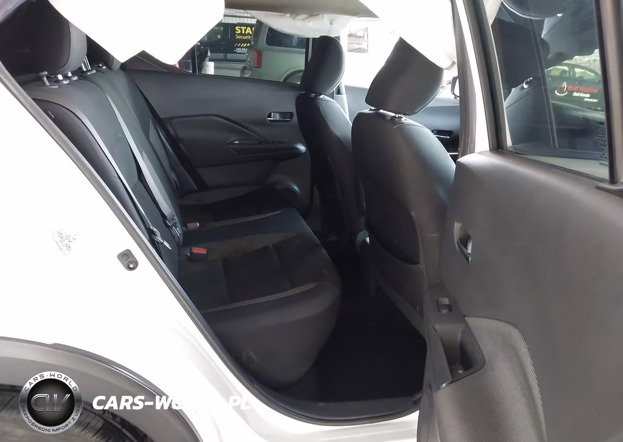 2019 Nissan Kicks Sv VIN:3N1CP5CU7KL512075 - 8