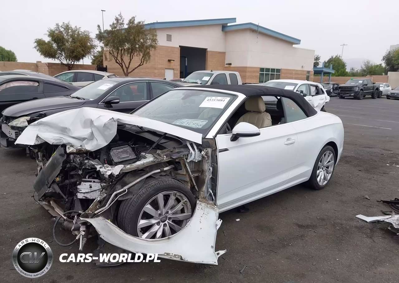 2018 Audi A5 2.0T Premium VIN:WAUWNGF56JN017913 - 2