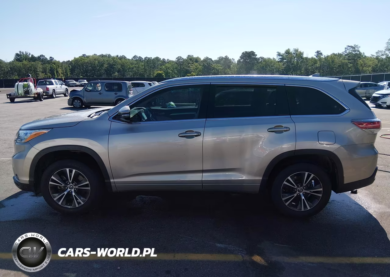 2016 Toyota Highlander Xle V6 VIN:5TDKKRFH2GS162482 - 14