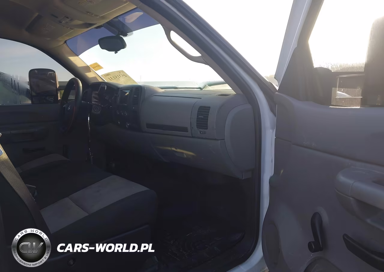 2007 Chevrolet Silverado 2500Hd Work Truck VIN:1GCHK24K17E562507 - 5