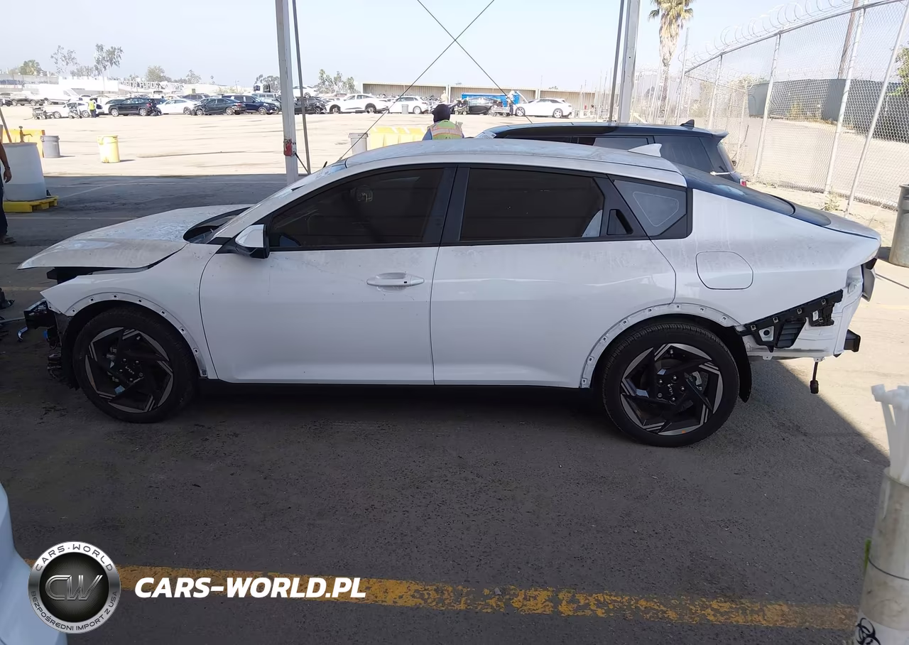 2025 Kia K4 Ex VIN:3KPFU4DE0SE125487 - 15