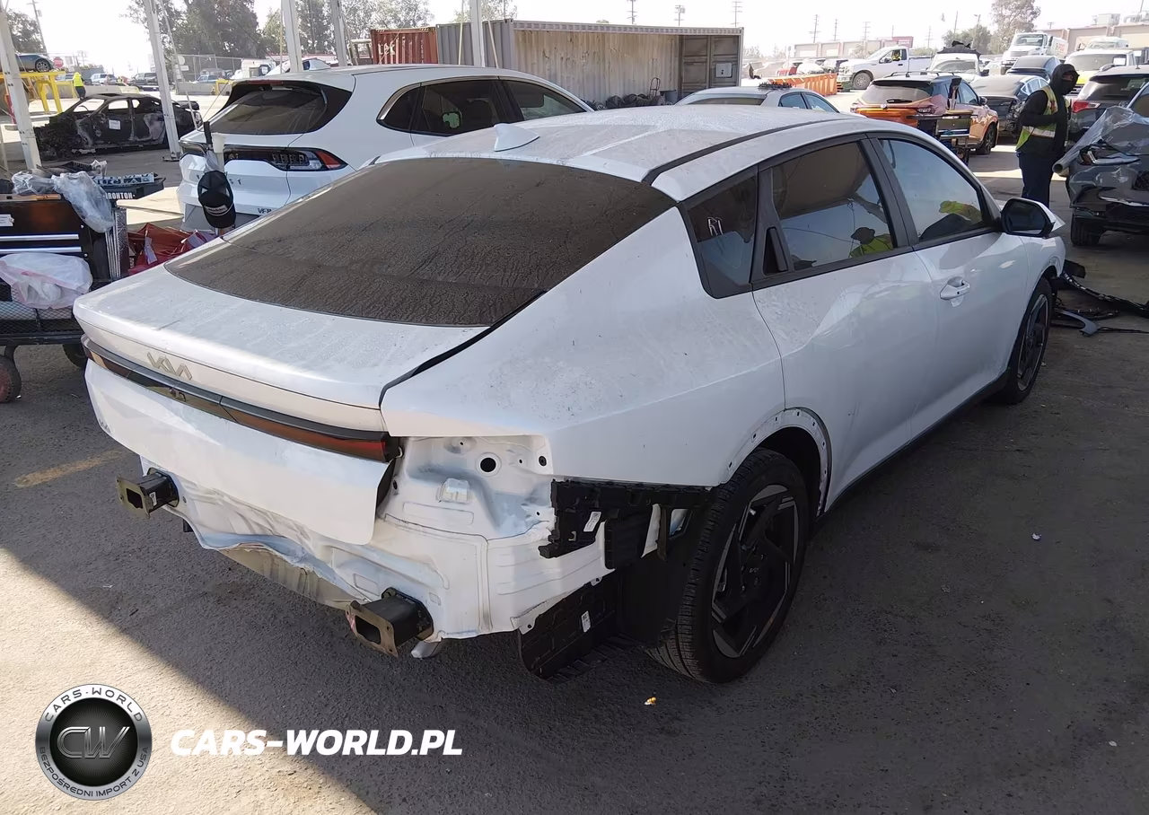 2025 Kia K4 Ex VIN:3KPFU4DE0SE125487 - 4