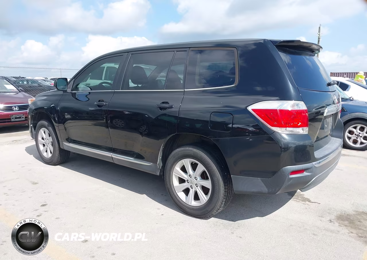 2013 Toyota Highlander VIN:5TDZA3EH5DS044986 - 3