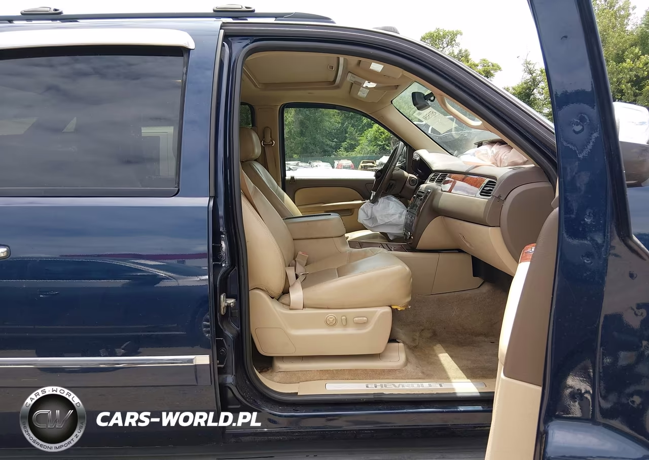 2011 Chevrolet Avalanche 1500 Ltz VIN:3GNTKGE33BG258716 - 5