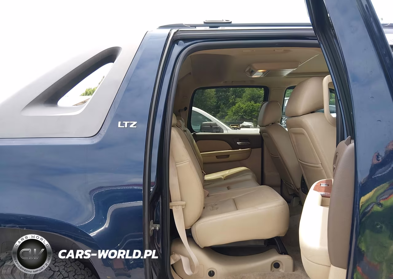 2011 Chevrolet Avalanche 1500 Ltz VIN:3GNTKGE33BG258716 - 8