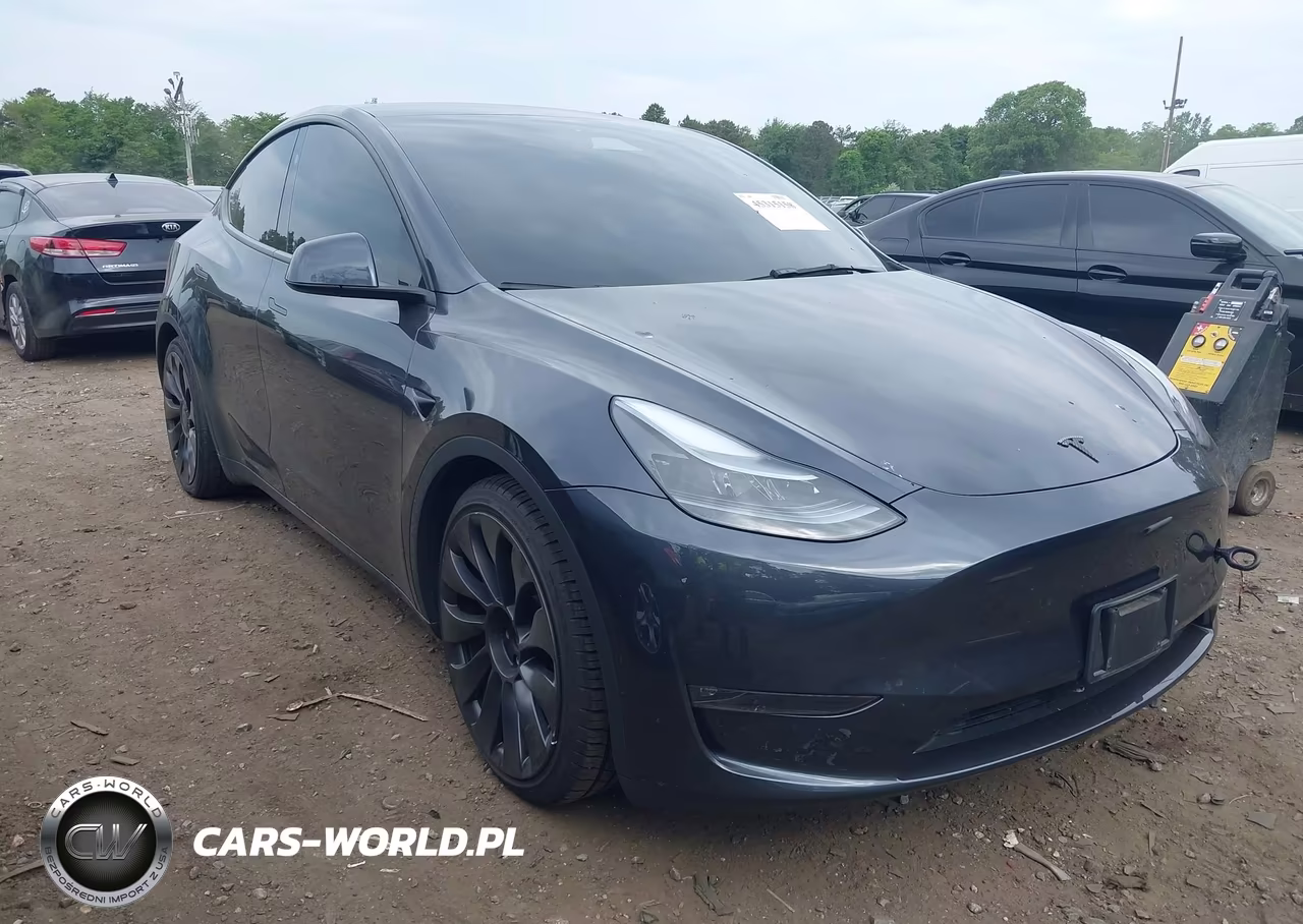 2025 Tesla Model Y Performance Dual Motor All-Wheel Drive – zdjęcie 1 z 18