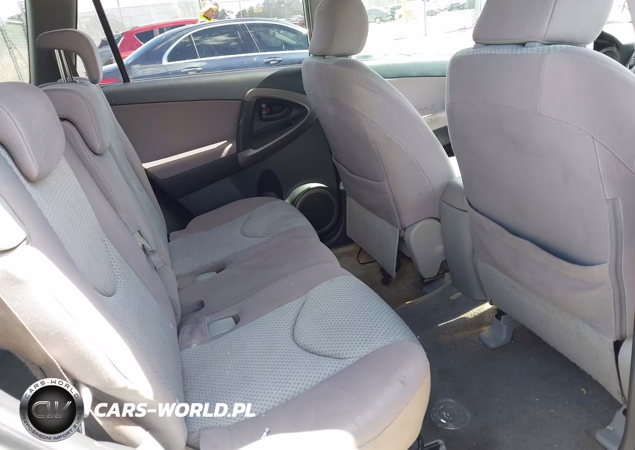 2006 Toyota Rav4 VIN:JTMBD33V665012106 - 8