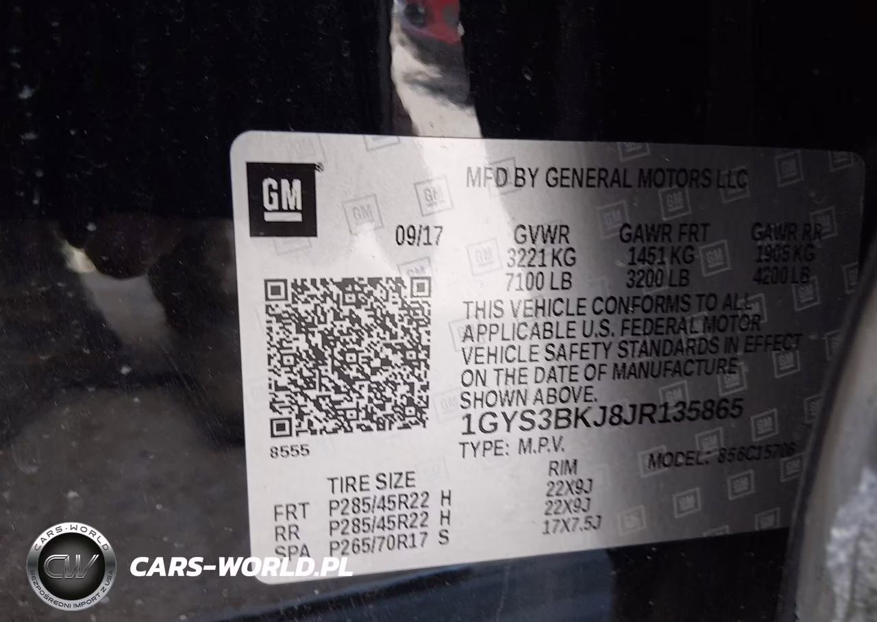 2018 Cadillac Escalade Luxury VIN:1GYS3BKJ8JR135865 - 9