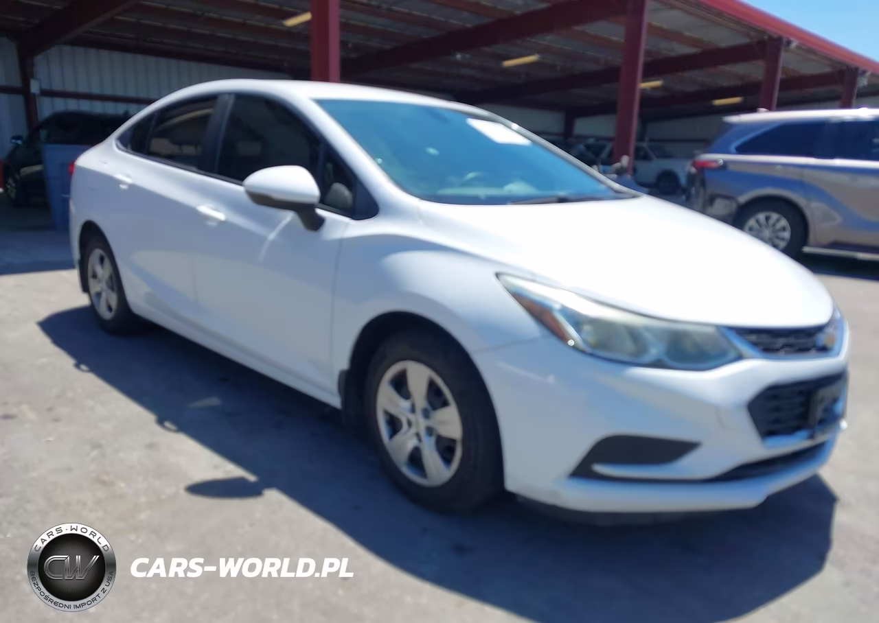 2018 Chevrolet Cruze Ls Auto – zdjęcie 1 z 15