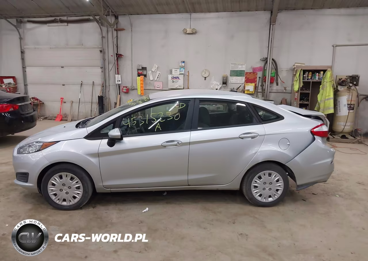 2015 Ford Fiesta S VIN:3FADP4AJ2FM129073 - 15