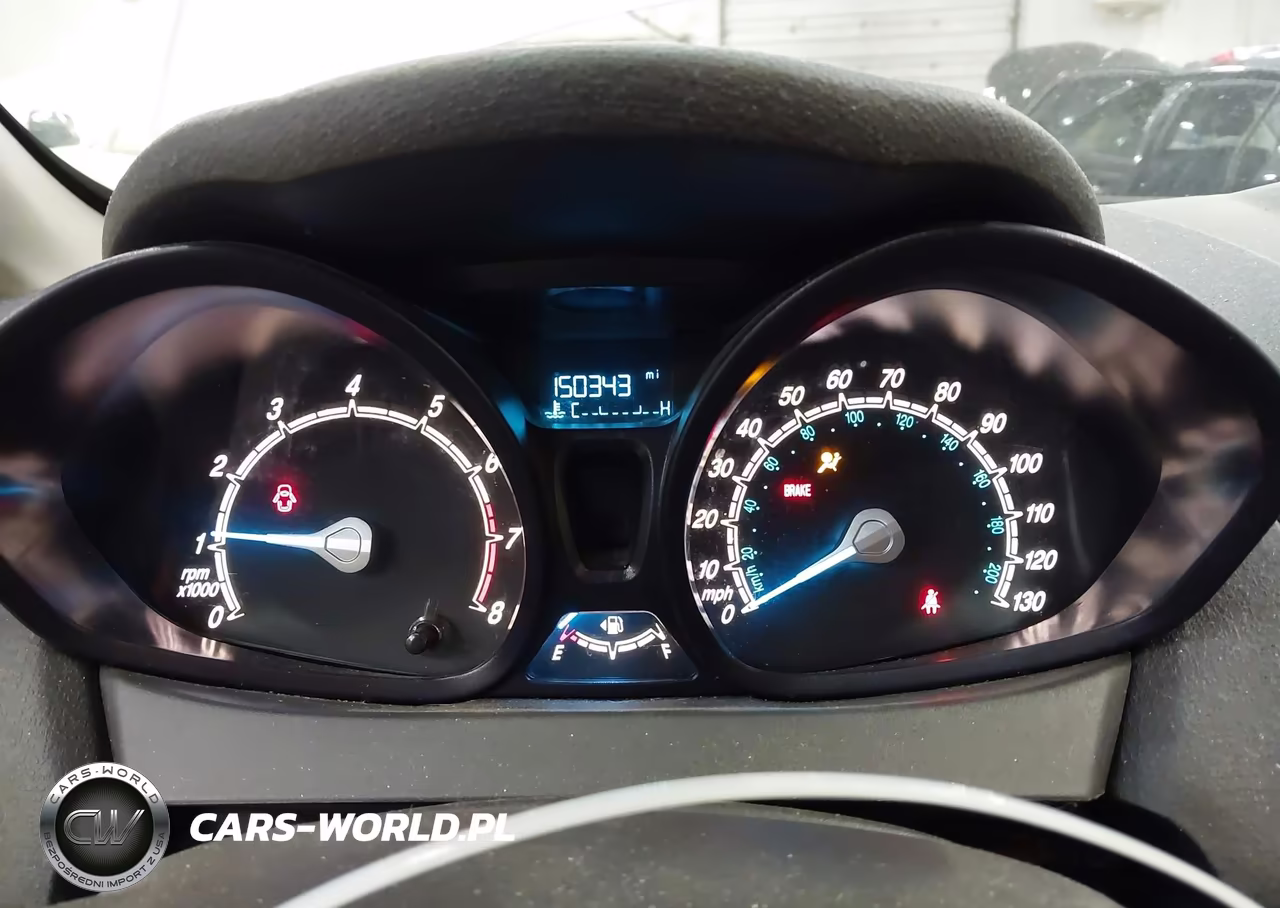 2015 Ford Fiesta S VIN:3FADP4AJ2FM129073 - 7