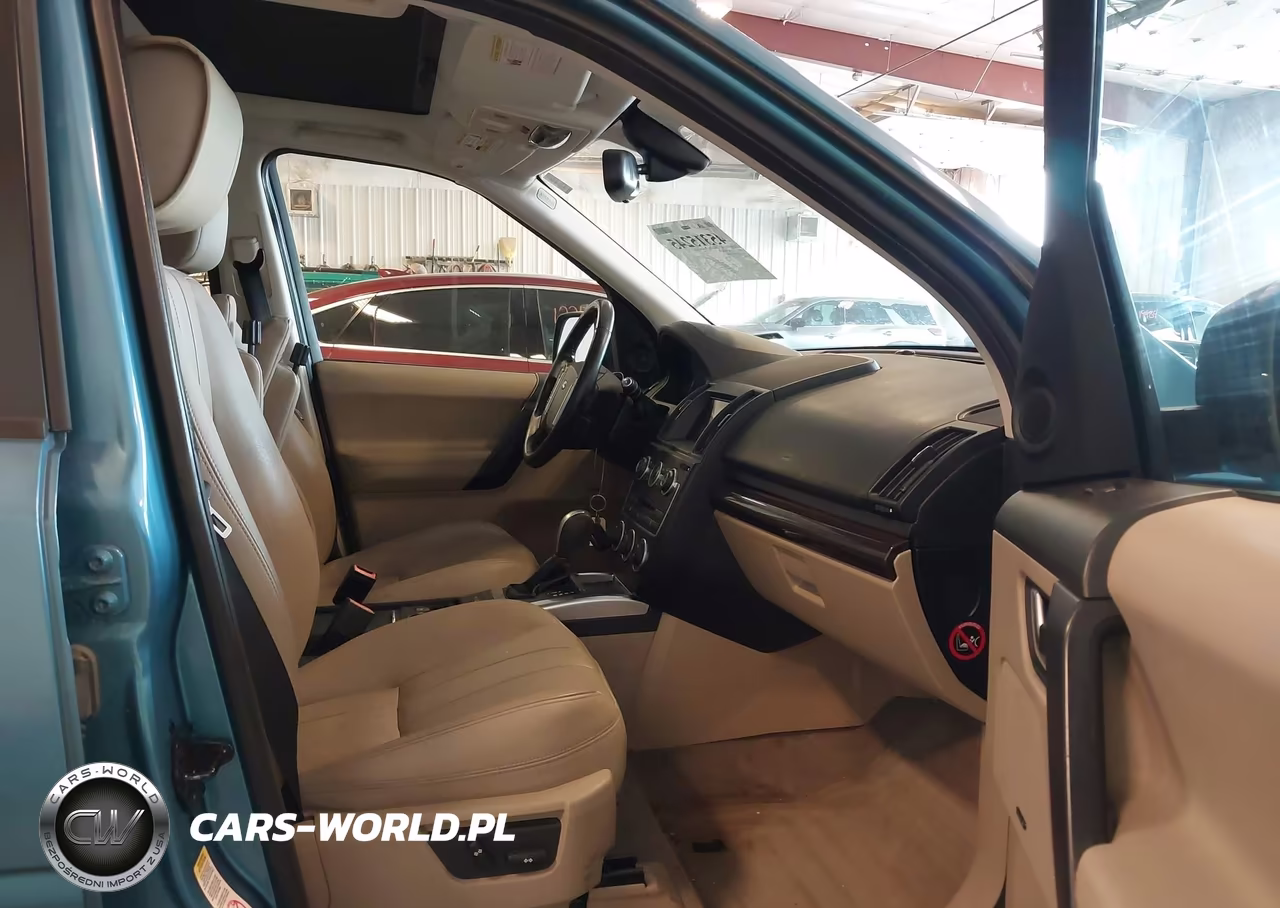 2014 Land Rover Lr2 VIN:SALFR2BG3EH408175 - 5