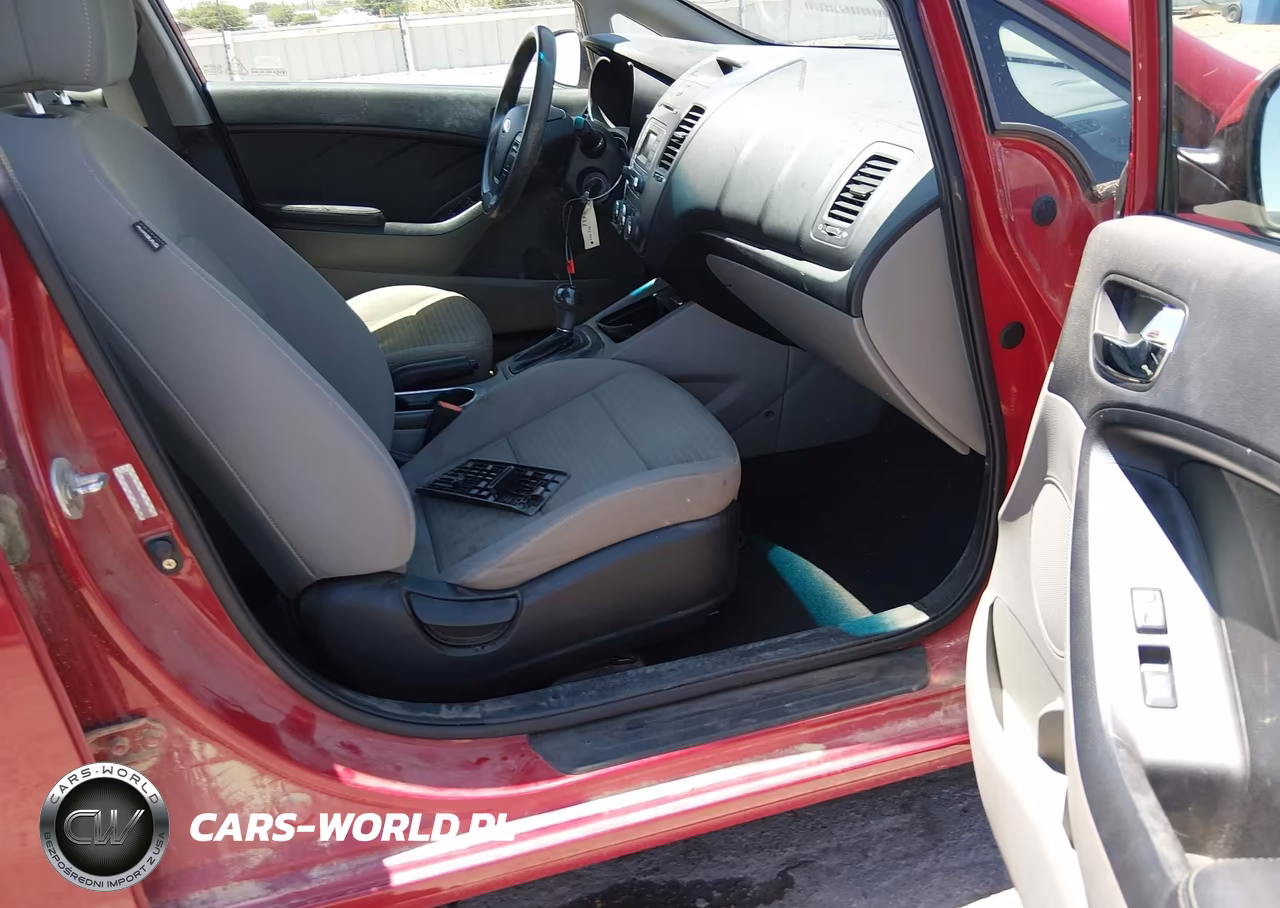 2015 Kia Forte Lx VIN:KNAFX4A62F5310997 - 5