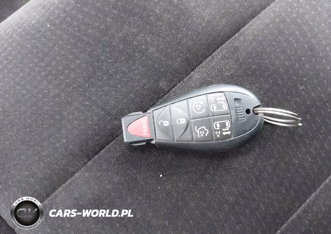 2012 Dodge Grand Caravan Sxt VIN:2C4RDGCGXCR308493 - 11