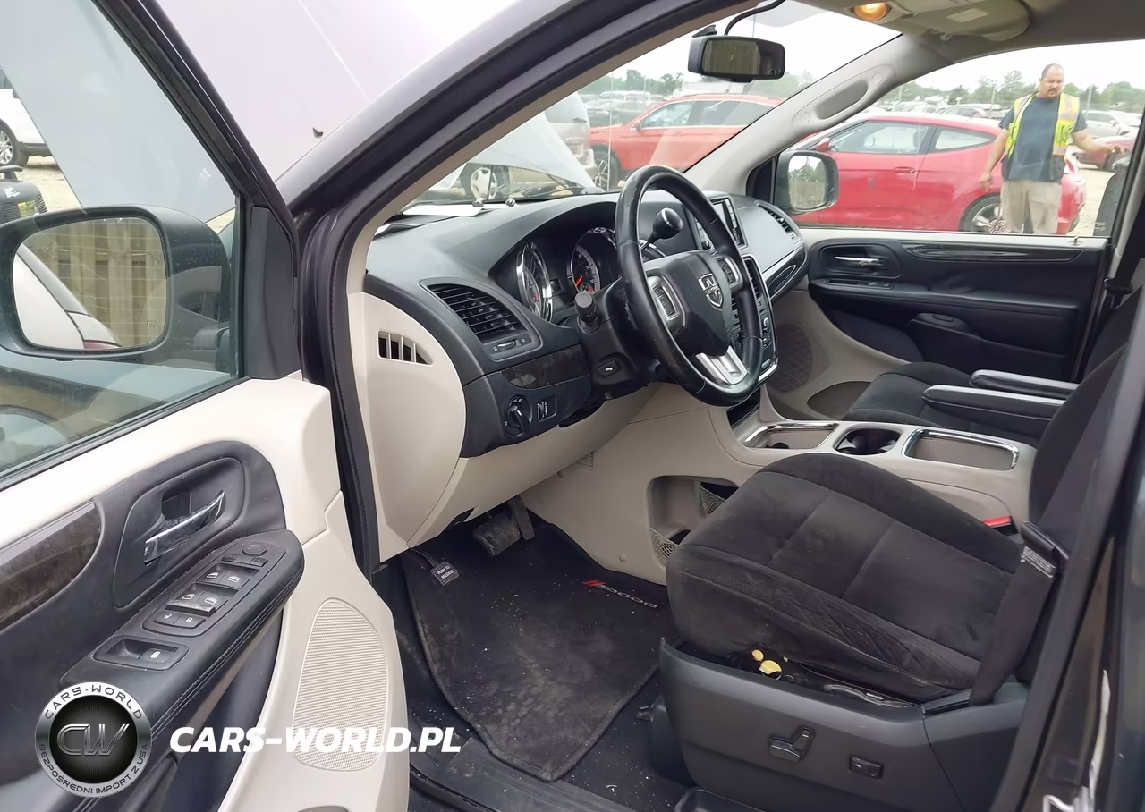 2012 Dodge Grand Caravan Sxt VIN:2C4RDGCGXCR308493 - 5