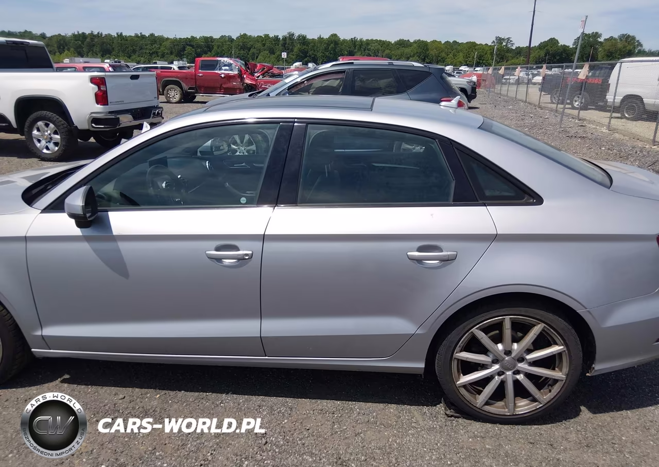 2016 Audi A3 1.8T Premium VIN:WAUC7GFF8G1097656 - 14