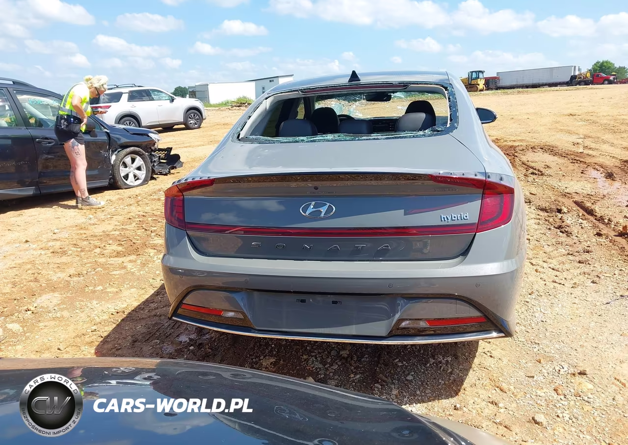 2021 Hyundai Sonata Limited VIN:KMHL54JJ5MA021578 - 16