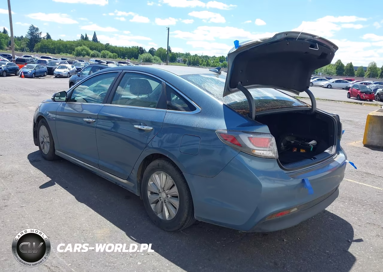 2016 Hyundai Sonata Hybrid Se VIN:KMHE24L16GA028980 - 3
