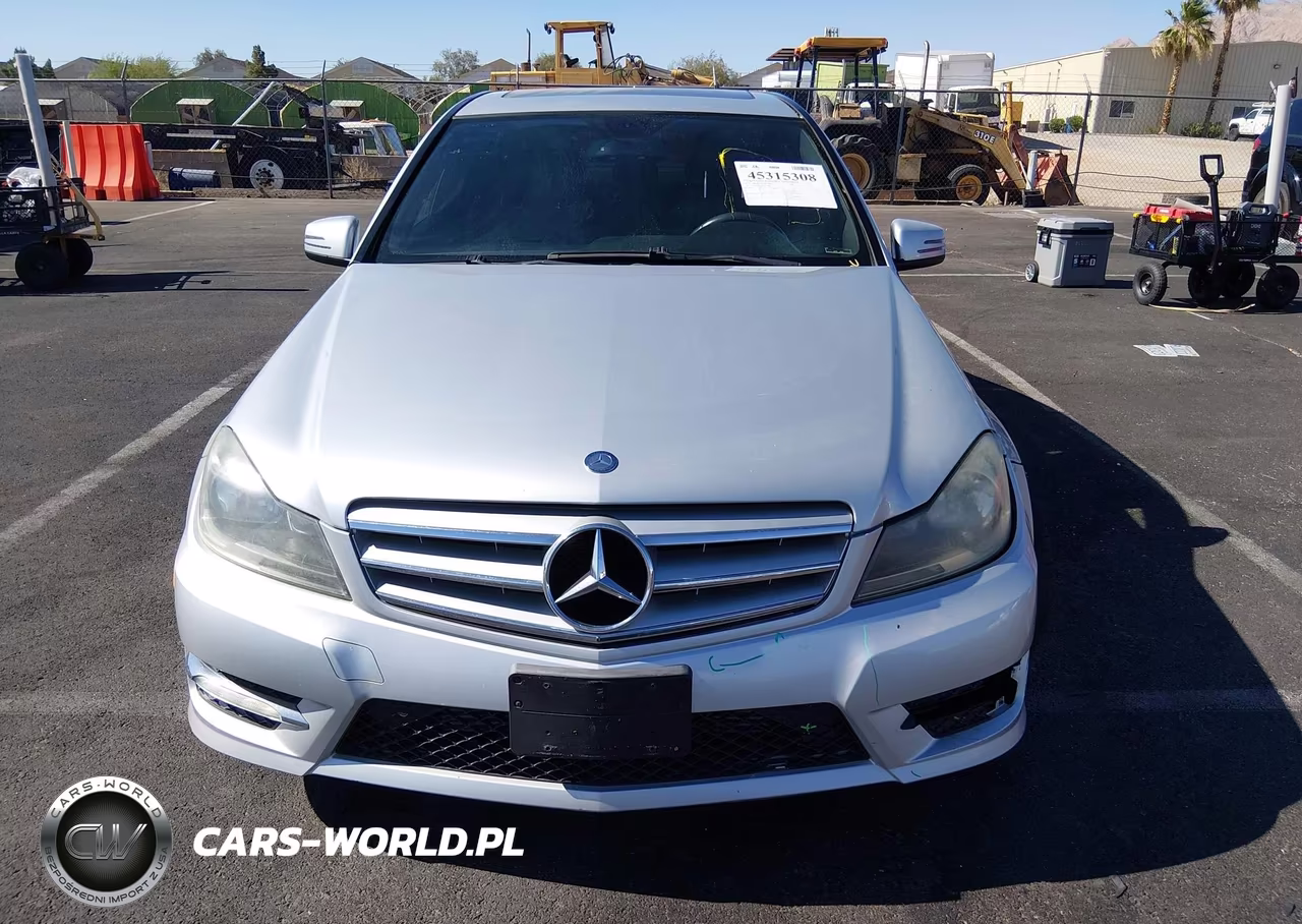 2013 Mercedes-Benz C 250 Luxury-Sport VIN:WDDGF4HBXDA779584 - 13