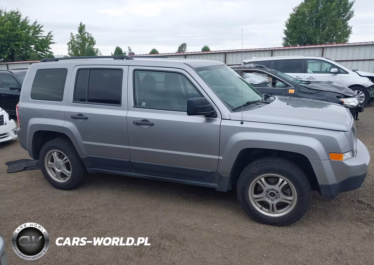 2016 Jeep Patriot Sport VIN:1C4NJRBB2GD532276 - 13