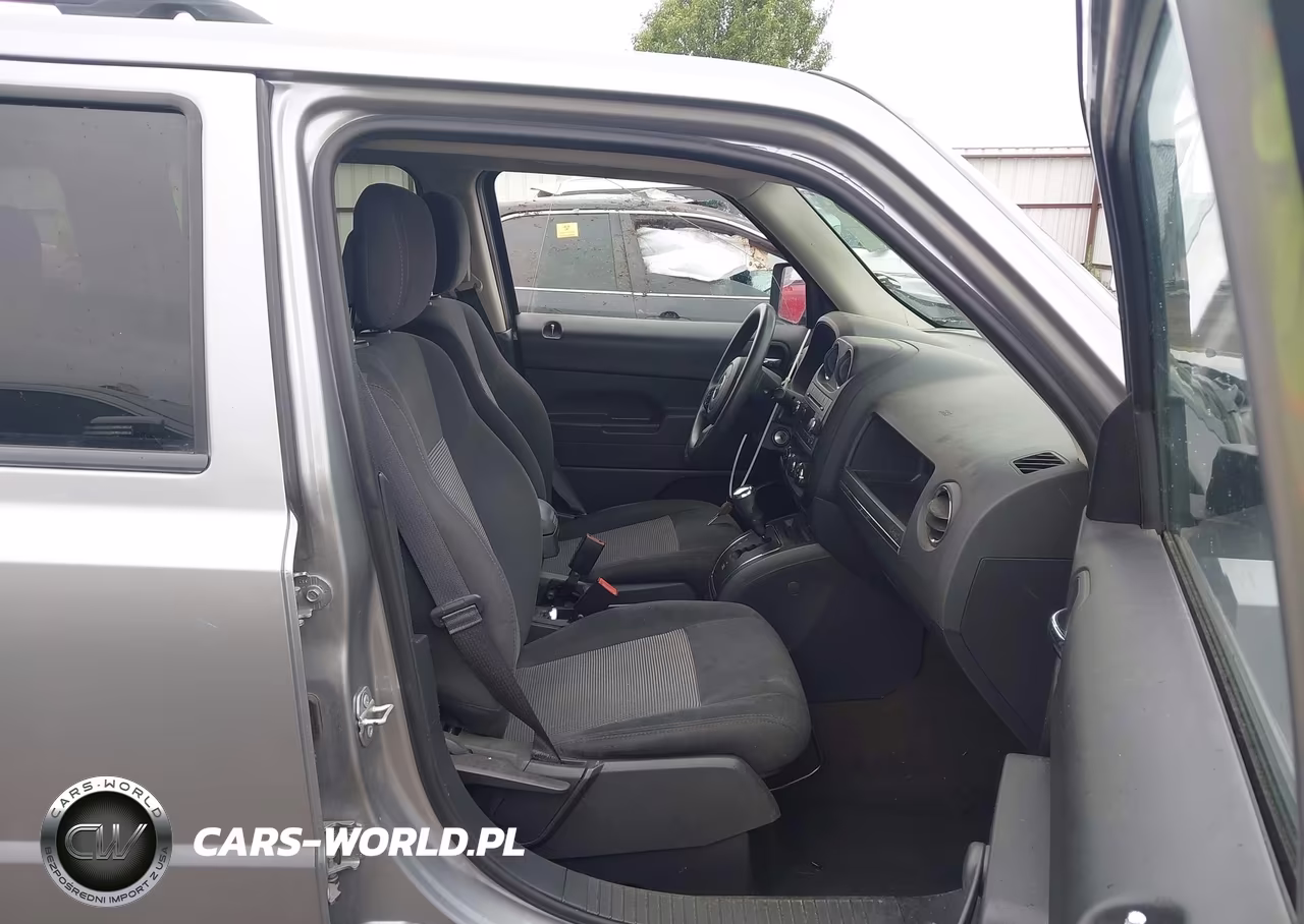 2016 Jeep Patriot Sport VIN:1C4NJRBB2GD532276 - 5