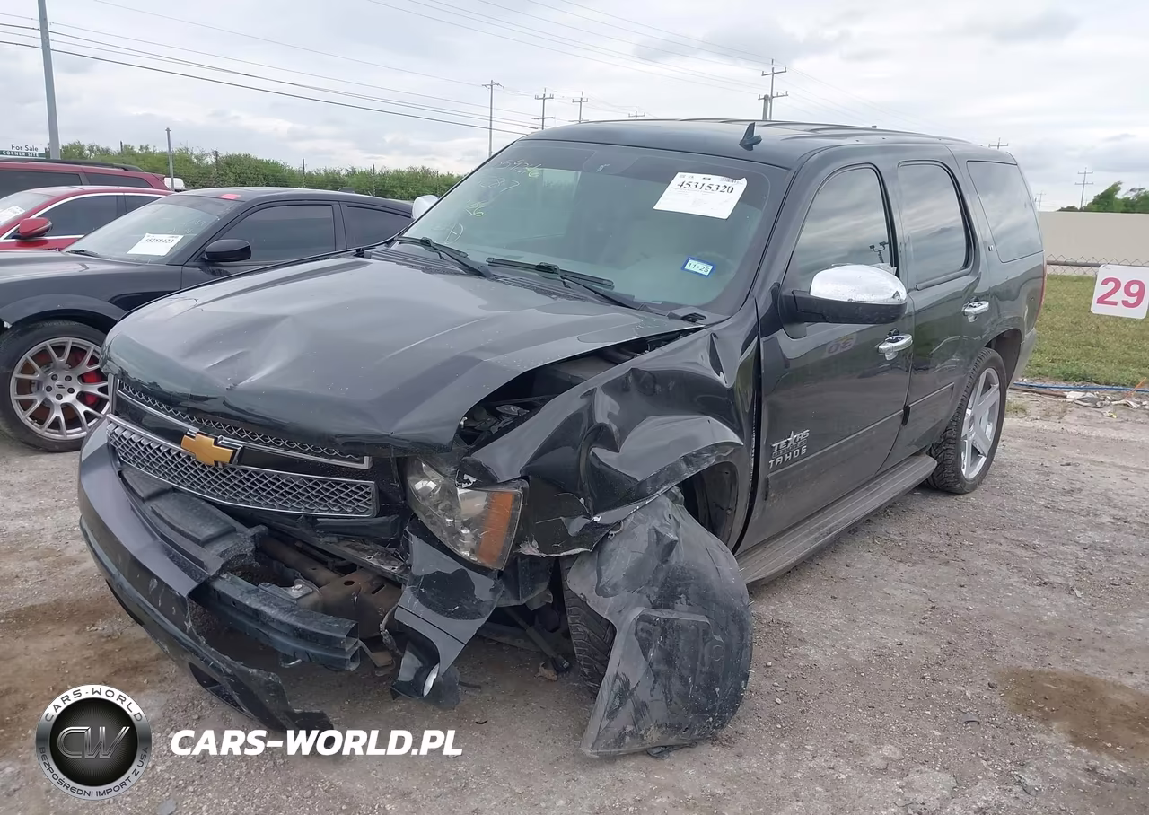 2012 Chevrolet Tahoe Lt VIN:1GNSCBE08CR143287 - 2