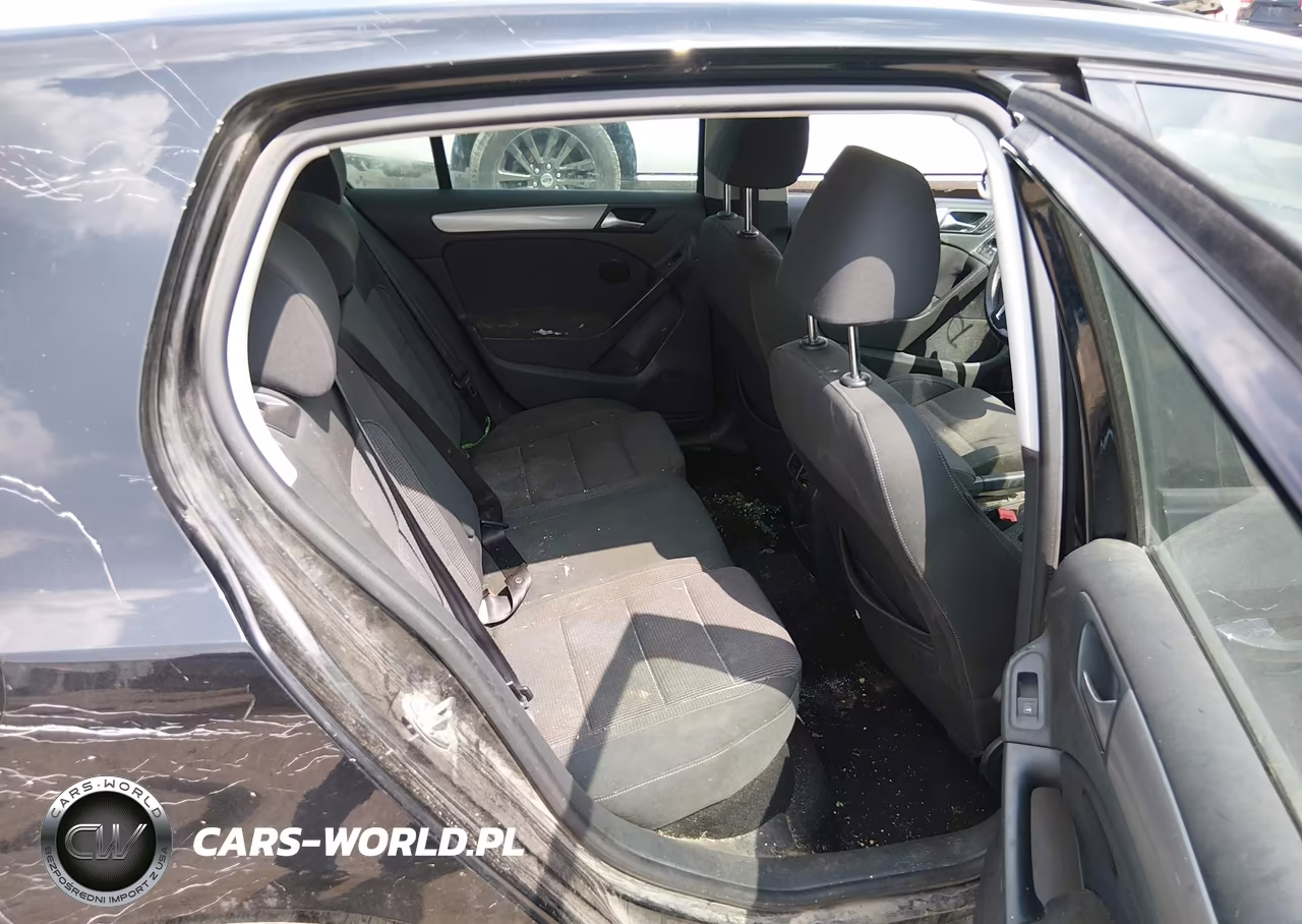 2014 Volkswagen Golf 2.5L VIN:WVWDB7AJXEW009126 - 8