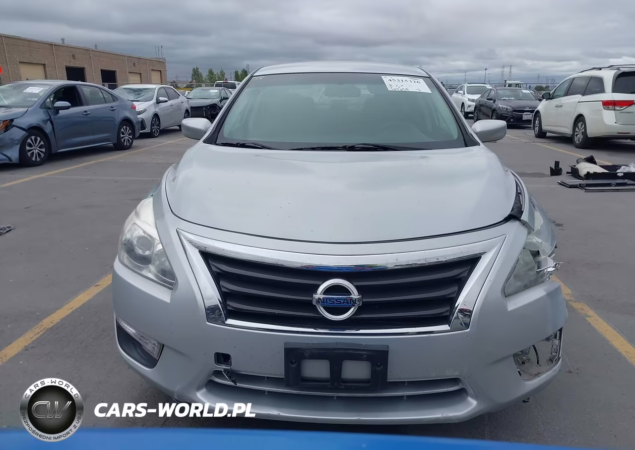 2015 Nissan Altima 2.5 S VIN:1N4AL3AP3FN395737 - 13