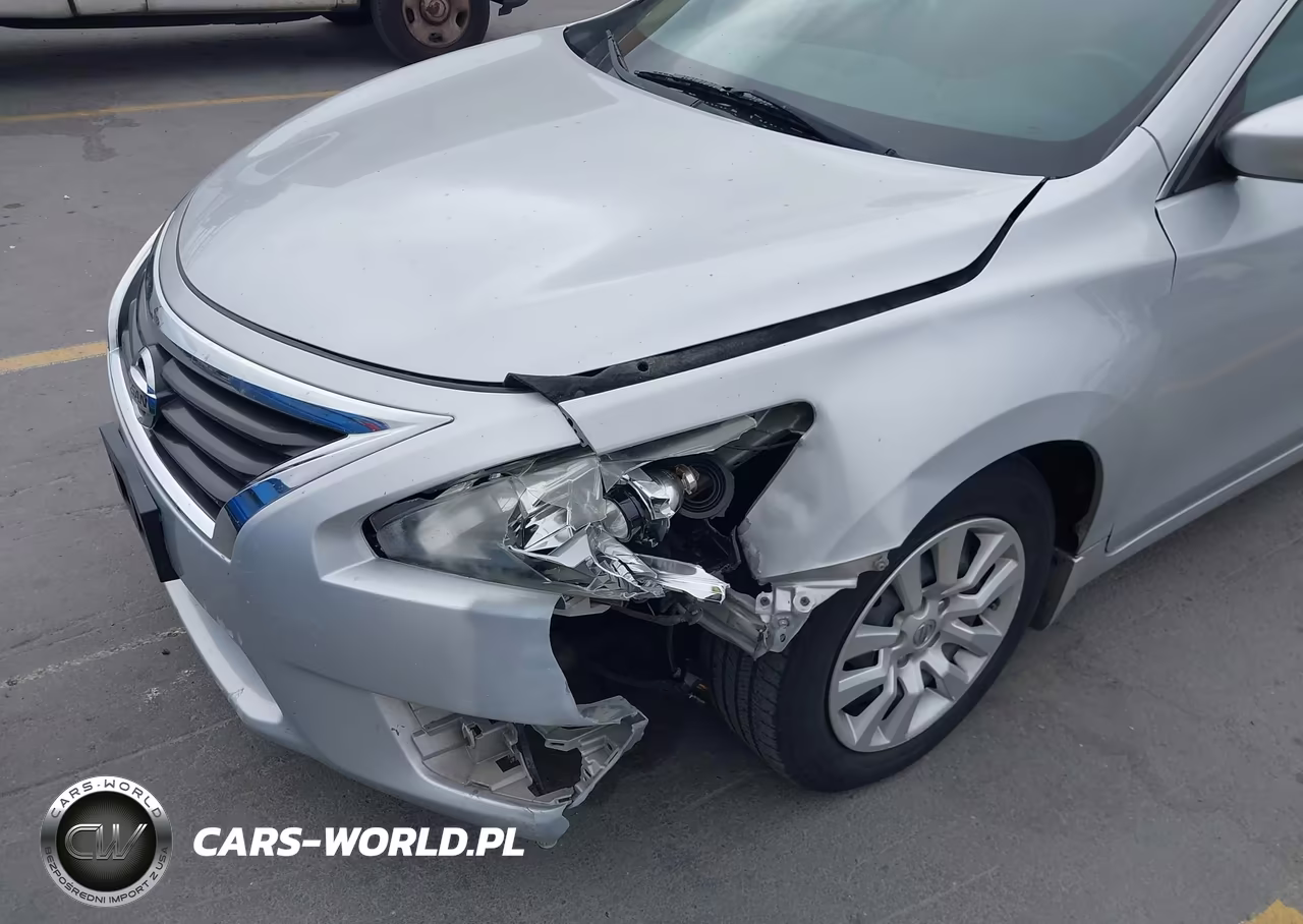 2015 Nissan Altima 2.5 S VIN:1N4AL3AP3FN395737 - 6