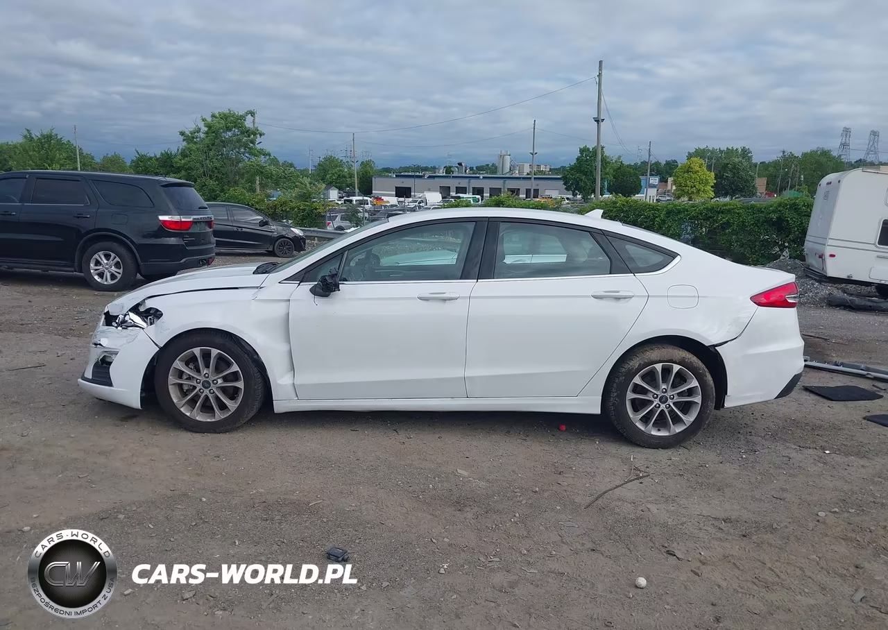 2020 Ford Fusion Se VIN:3FA6P0HD1LR216169 - 15