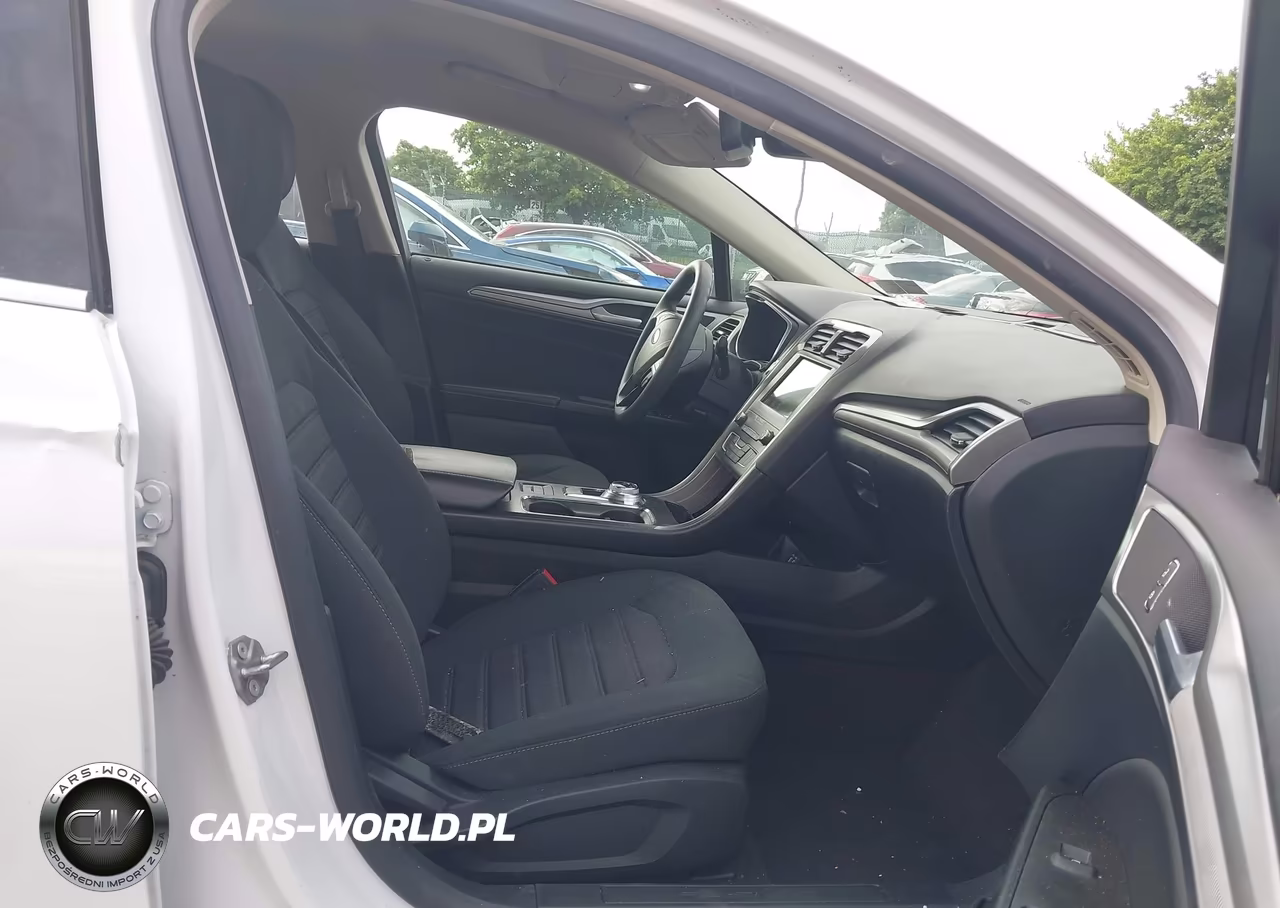 2020 Ford Fusion Se VIN:3FA6P0HD1LR216169 - 5