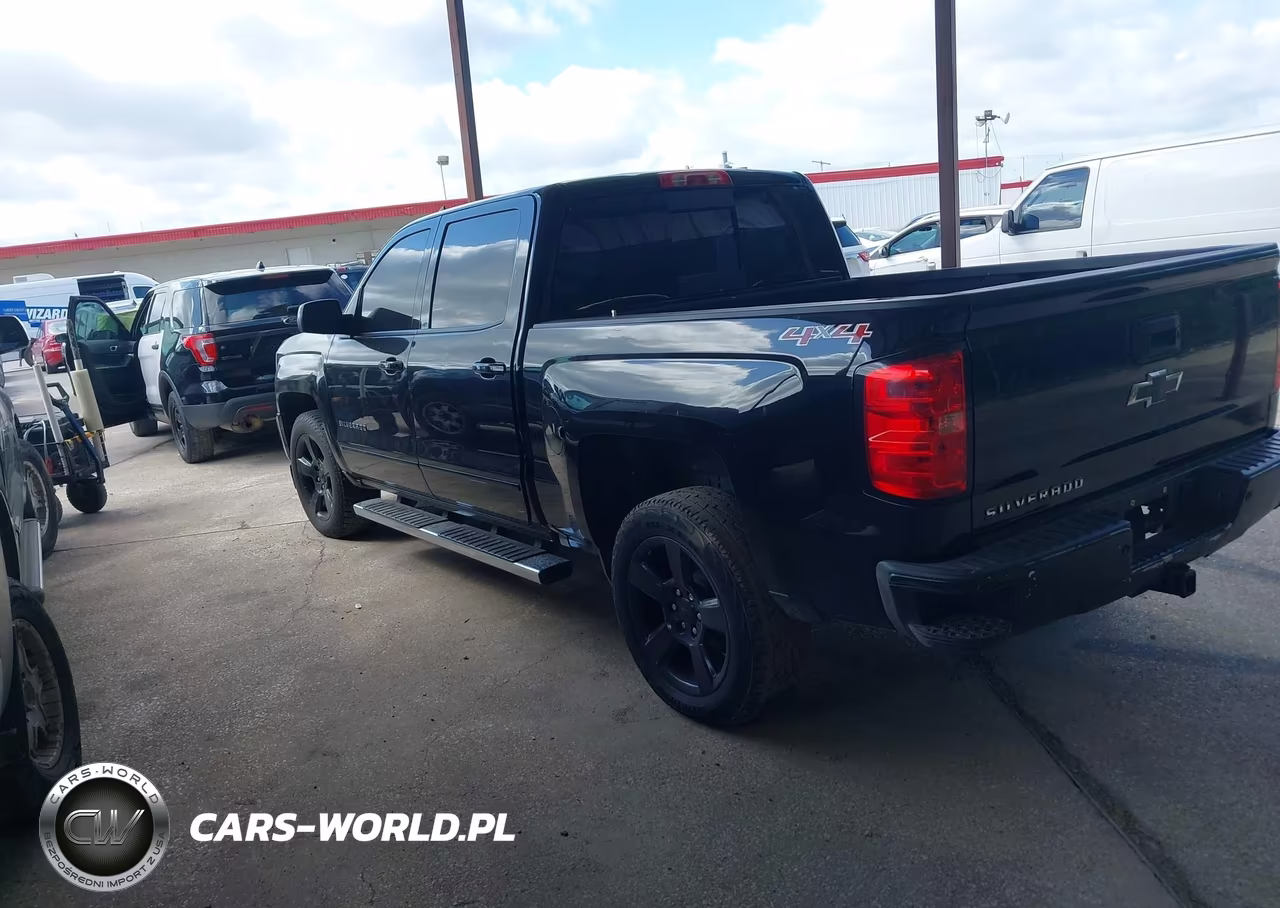 2017 Chevrolet Silverado 1500 1Lt VIN:3GCUKREC0HG338654 - 14