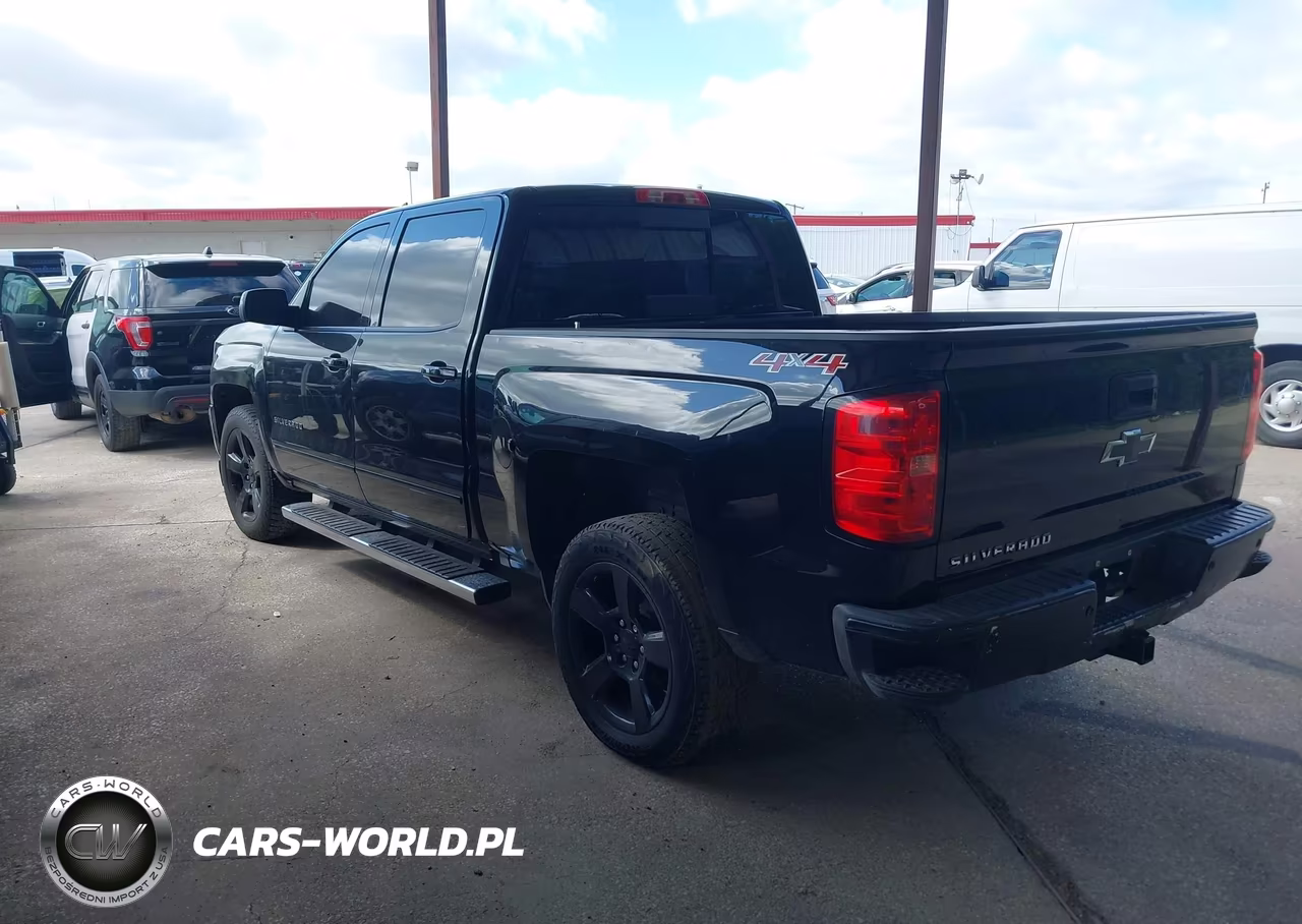 2017 Chevrolet Silverado 1500 1Lt VIN:3GCUKREC0HG338654 - 3
