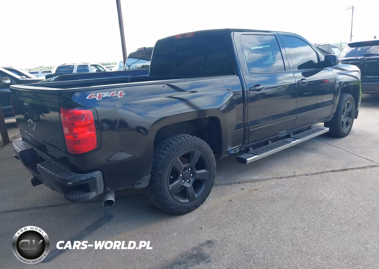 2017 Chevrolet Silverado 1500 1Lt VIN:3GCUKREC0HG338654 - 4