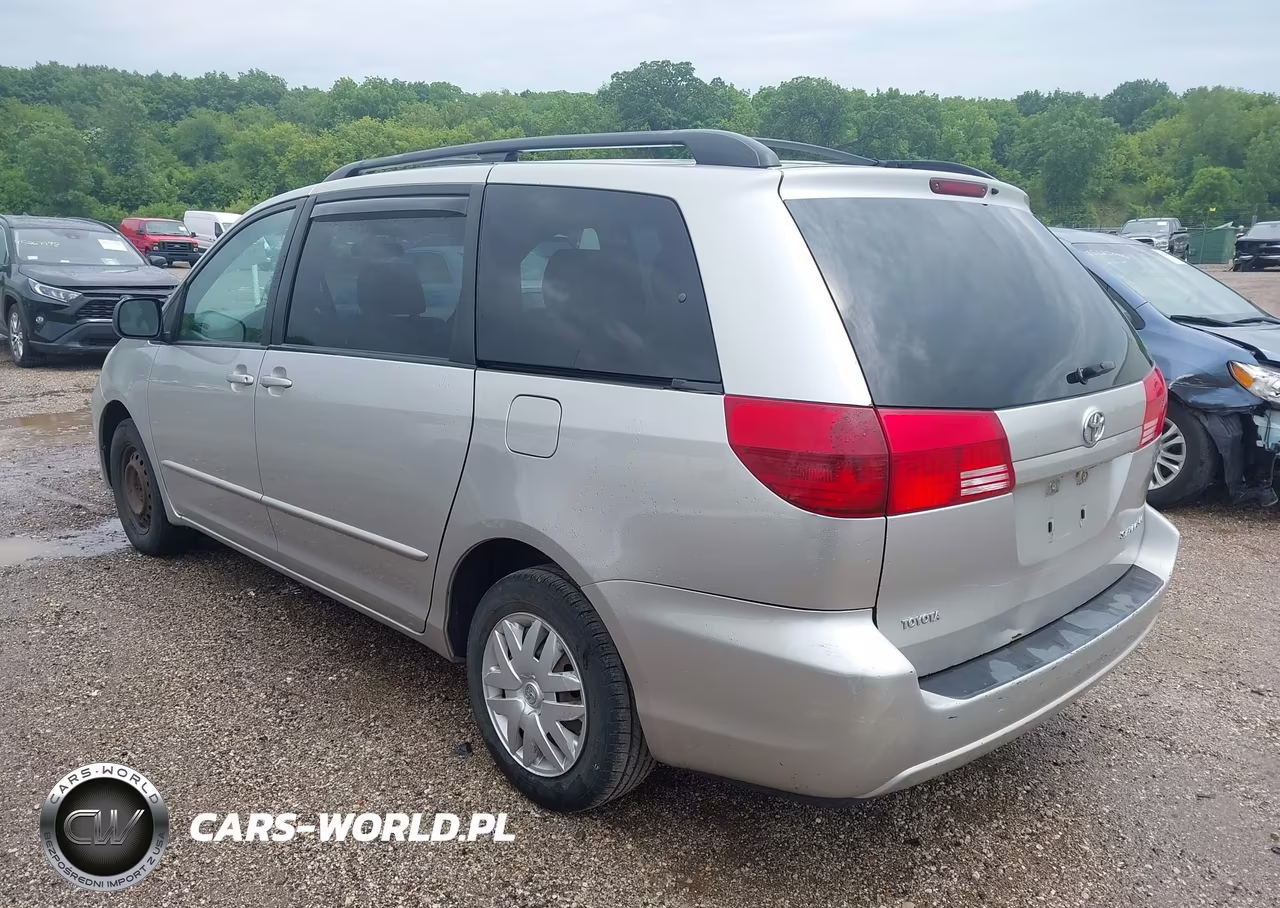 2004 Toyota Sienna Le VIN:5TDZA23C94S056382 - 3