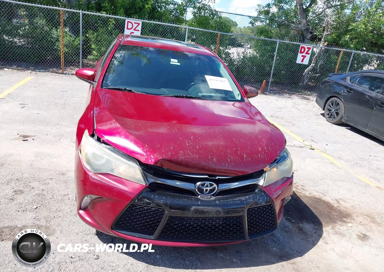 2015 Toyota Camry Se VIN:4T1BF1FKXFU924383 - 12