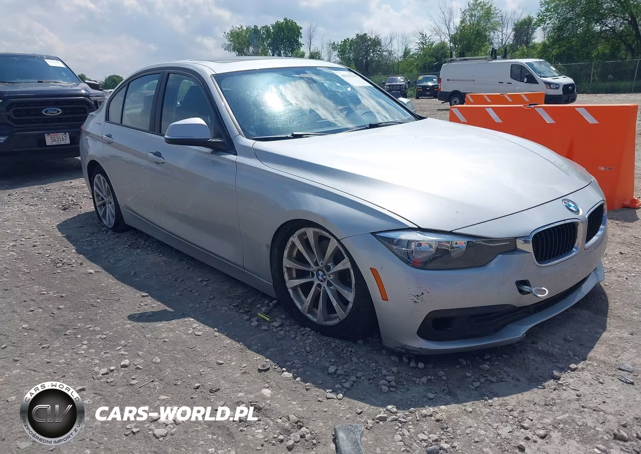 2016 BMW 320I xDrive – zdjęcie 1 z 15