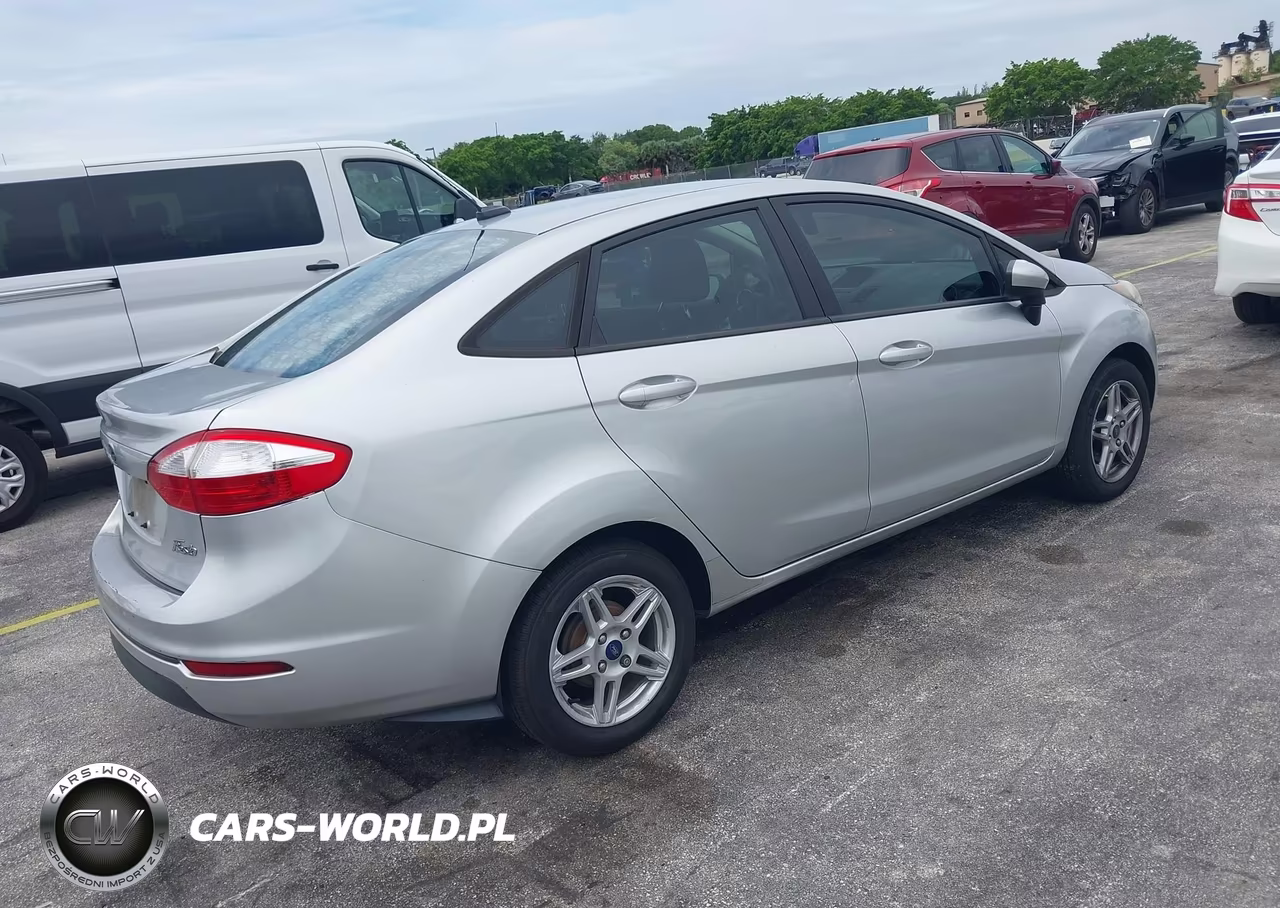 2019 Ford Fiesta Se VIN:3FADP4BJ4KM139404 - 4