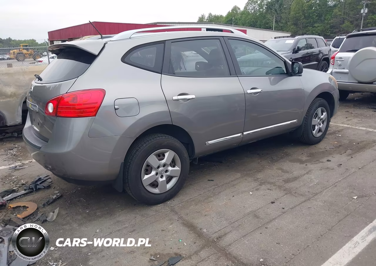 2014 Nissan Rogue Select S VIN:JN8AS5MT4EW611688 - 4