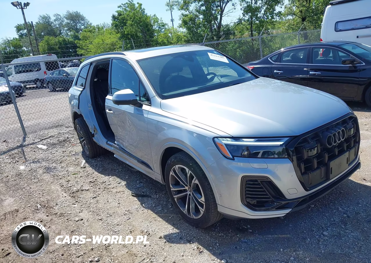 2025 Audi Q7 Premium Plus 45 Tfsi Quattro Tiptronic – zdjęcie 1 z 17