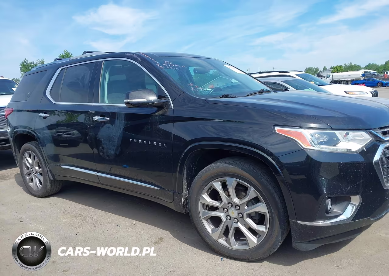 2018 Chevrolet Traverse Premier VIN:1GNERKKW8JJ239453 - 13