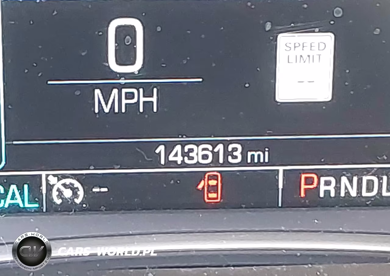 2018 Chevrolet Traverse Premier VIN:1GNERKKW8JJ239453 - 15