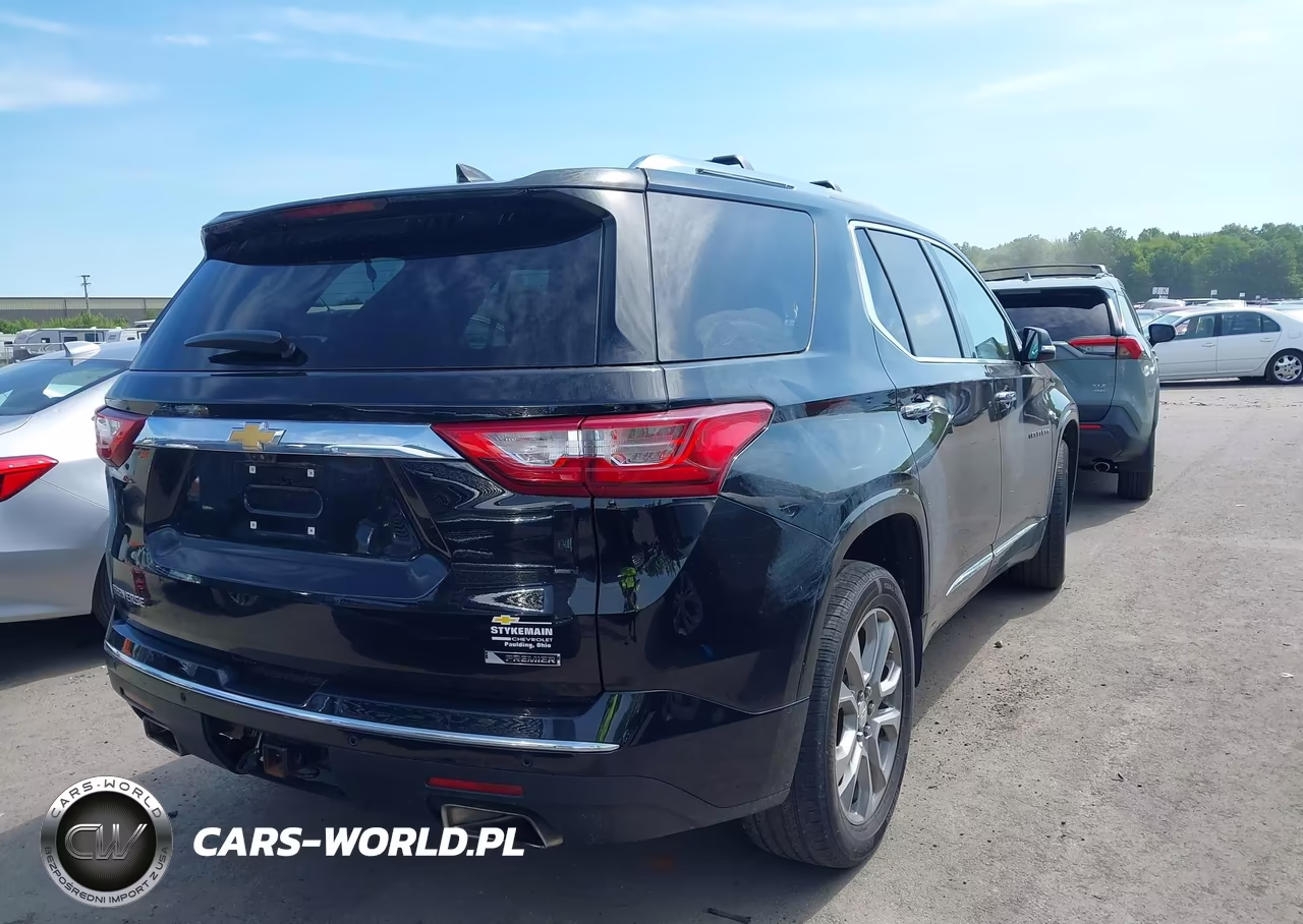 2018 Chevrolet Traverse Premier VIN:1GNERKKW8JJ239453 - 4